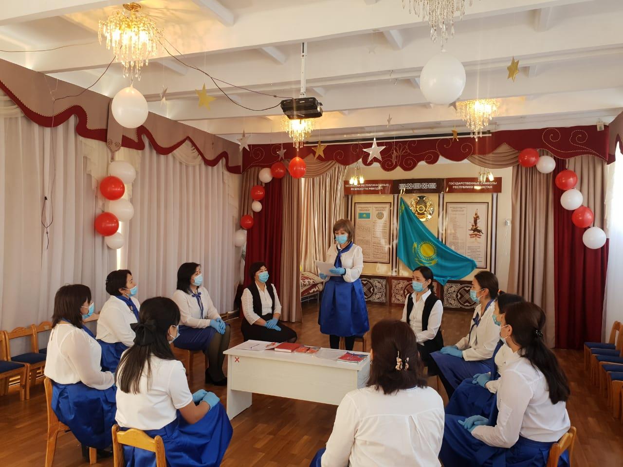 ҚР -ның Президенті "NUR OTAN"партиясының төрағасы Қасым-Жомарт Тоқаевтың 11 қаңтардағы жолдауы талқыланды.